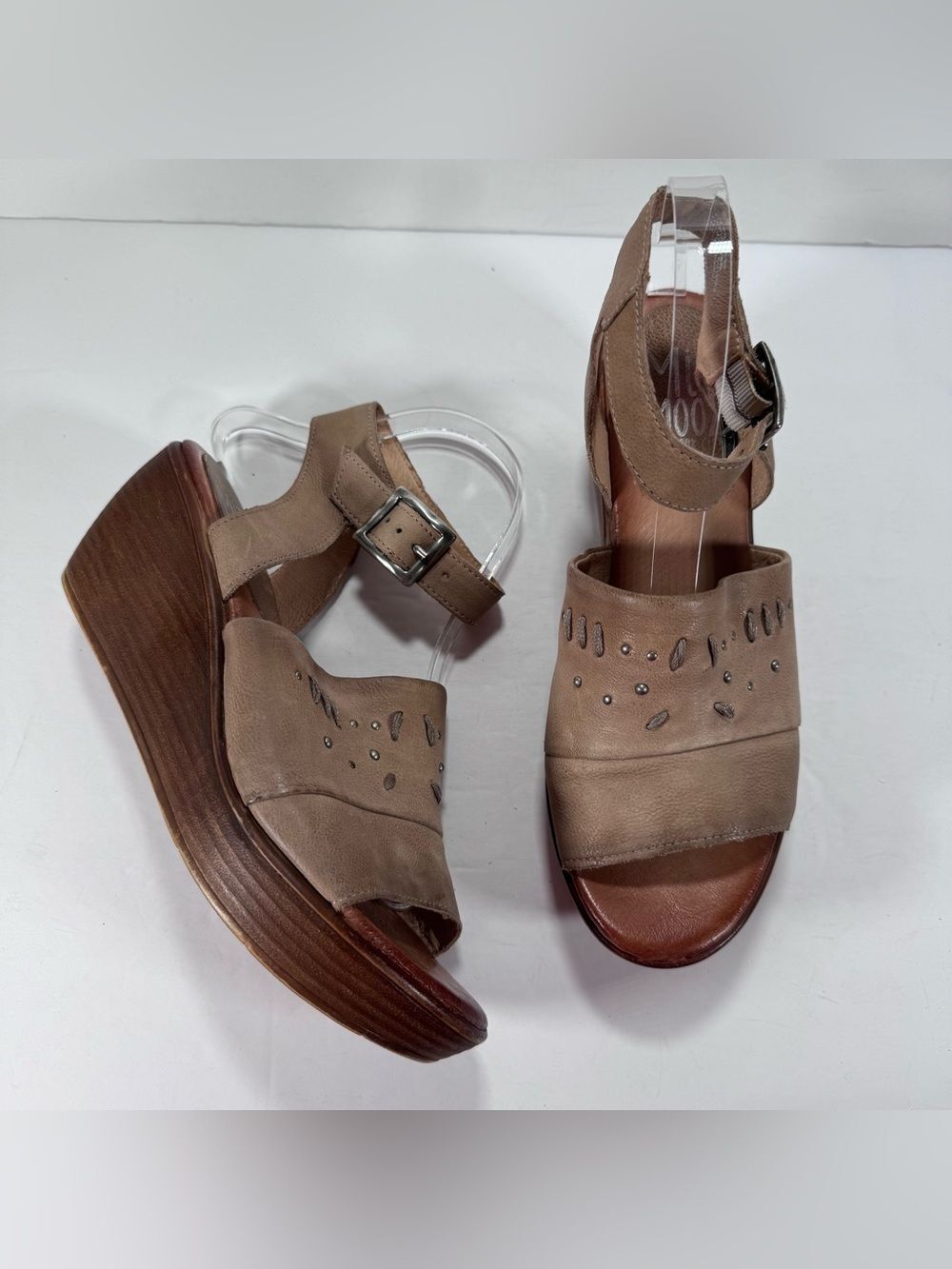 Miz Mooz Striking Tan Leather Studded Ankle Strap Wedge Sandals Size 9.5